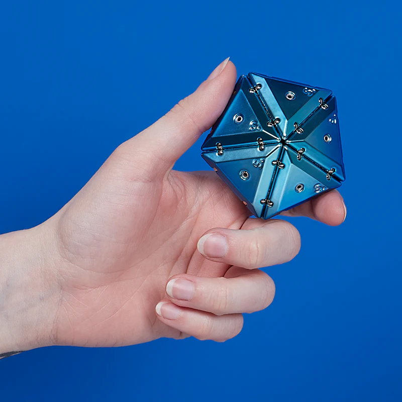 Geode Magnetic Set Handheld